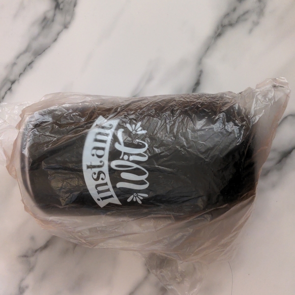 *3/$20* Smartass and Sass "Instant Wit" Swig Wine Tumbler - Picture 6 of 6